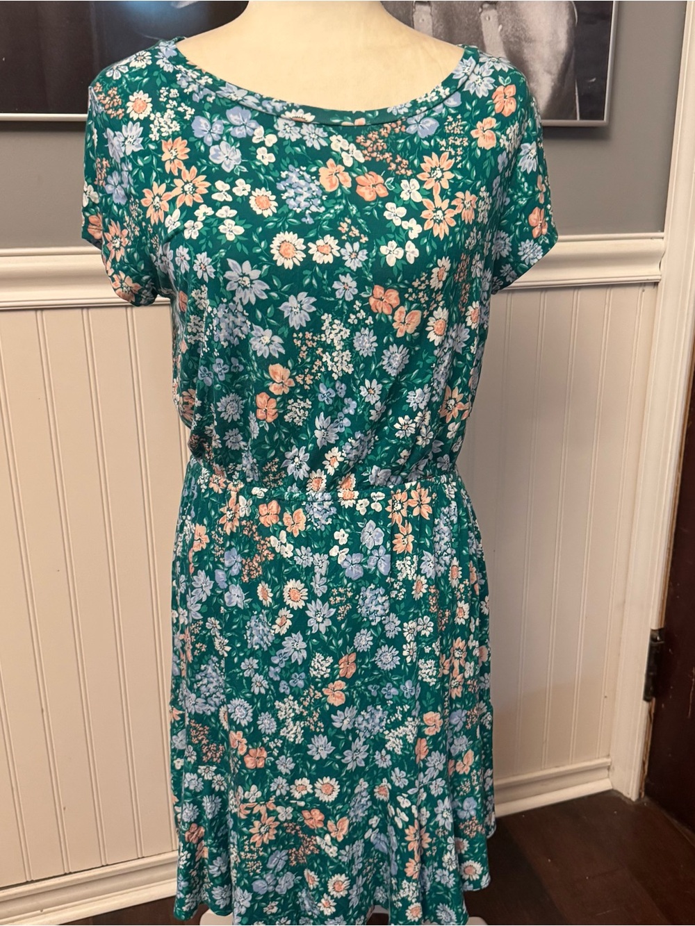 Ann Taylor Loft Outlet Green Floral Drop Waist Short Sleeve Dress Flowy Size Med